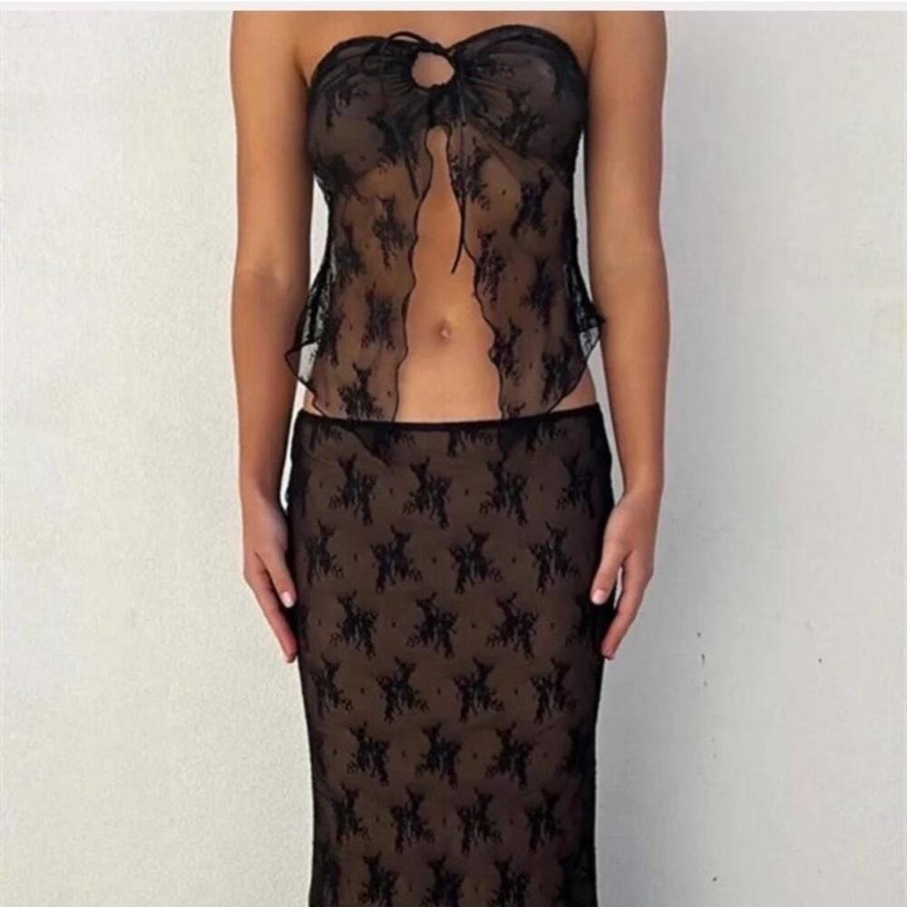 Black star‎ print mesh bustier set